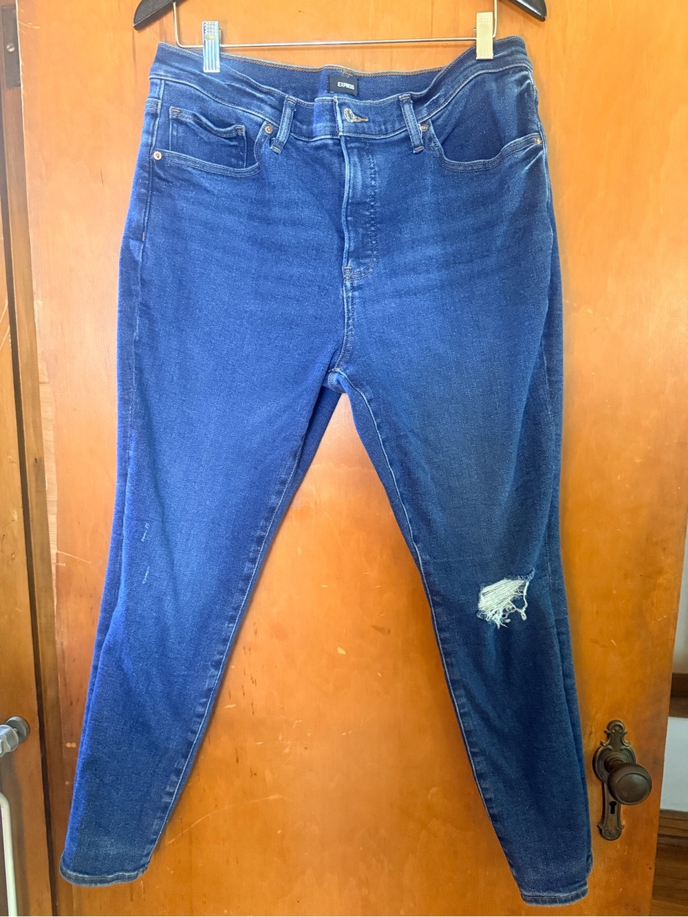 Express Women's Skinny Mid Rise Jeans in Blue with Knee Distress